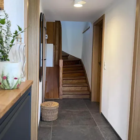 Am Frauenpuhl Apartment *