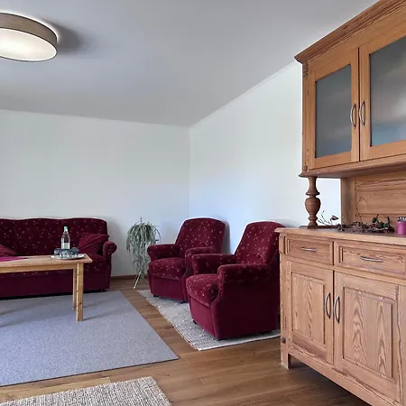 Am Frauenpuhl * Lichtenborn